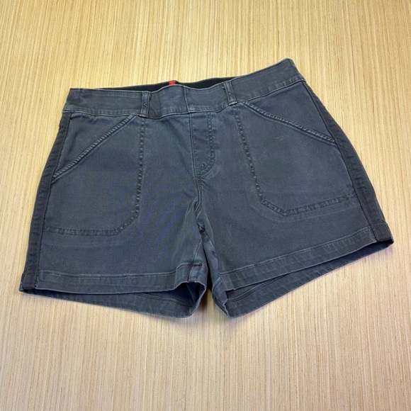 SPANX Pants - Spanx Stretch Twill Shorts 4" Women’s Medium Black Gray